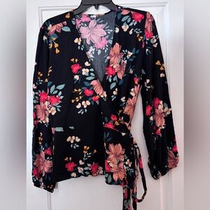 Old Navy Floral Wrap Top